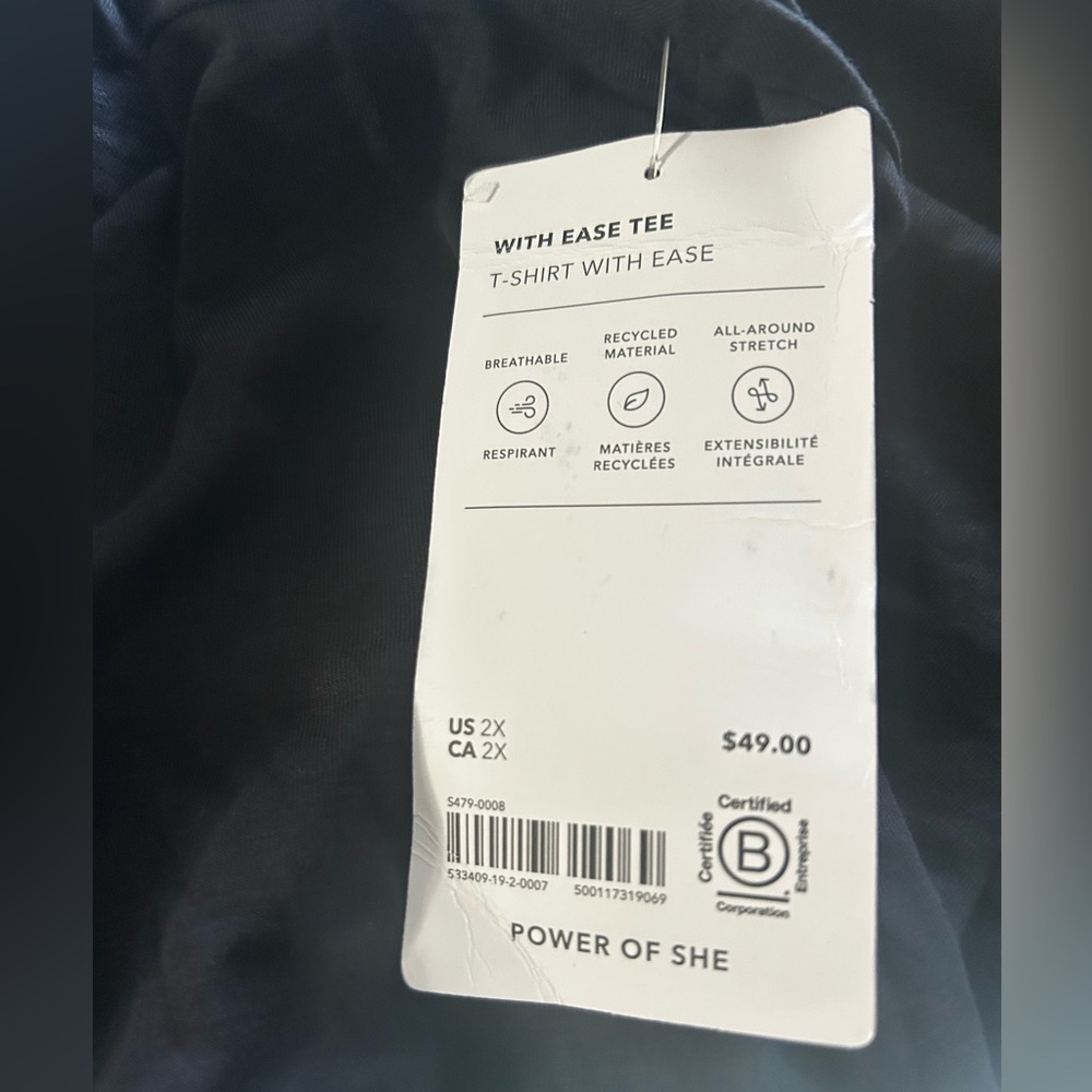 NWT Athleta 2X with ease tee black - Picture 8 of 8